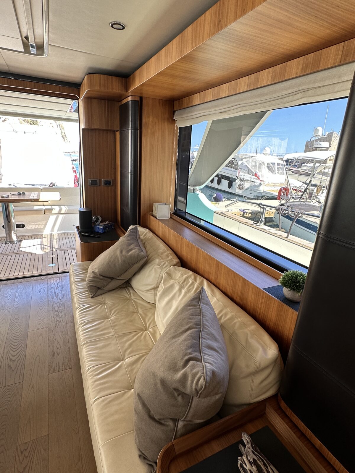 ABSOLUTE NAVETTA 58 2016 REF. 2021